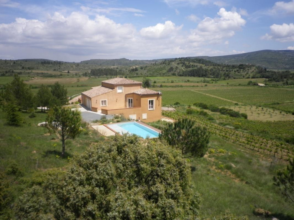 11G1790 - Entre Vignes et Garrigues_1