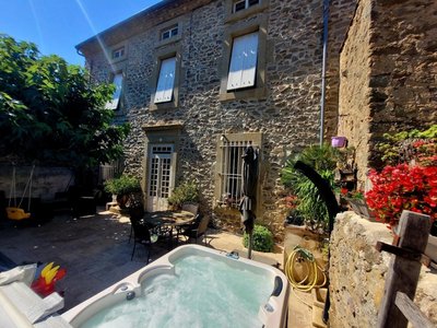 11G3353 - Demeure Vigneronne de Charme_1