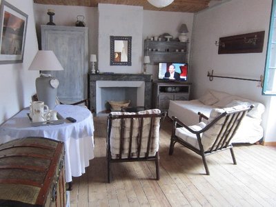 MEUBLE MR HERONNEAUX