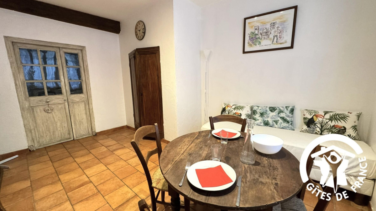 11G1957 - Chez Jeannette_1