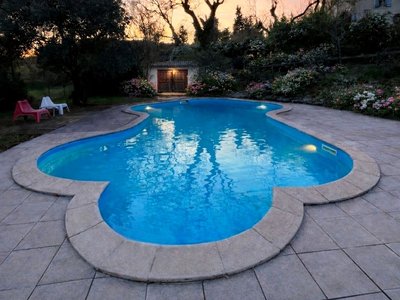 CAMMAZOU PISCINE